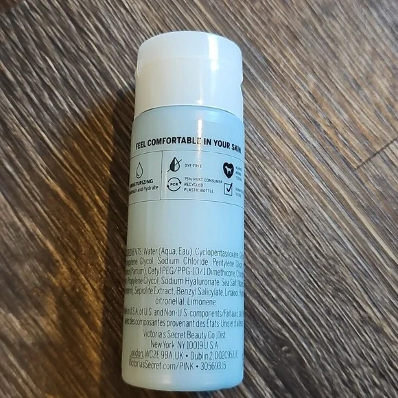 VS PINK Water Lotion - Picture 5 of 5